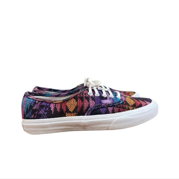 Vans Aztec Abstract Print Shoe (W7, M5.5) - Picture 3 of 7